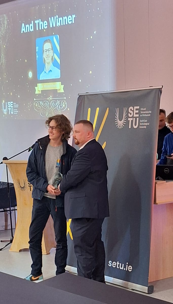 Ihor Melashchenko receiving an award at a SETU student ceremony